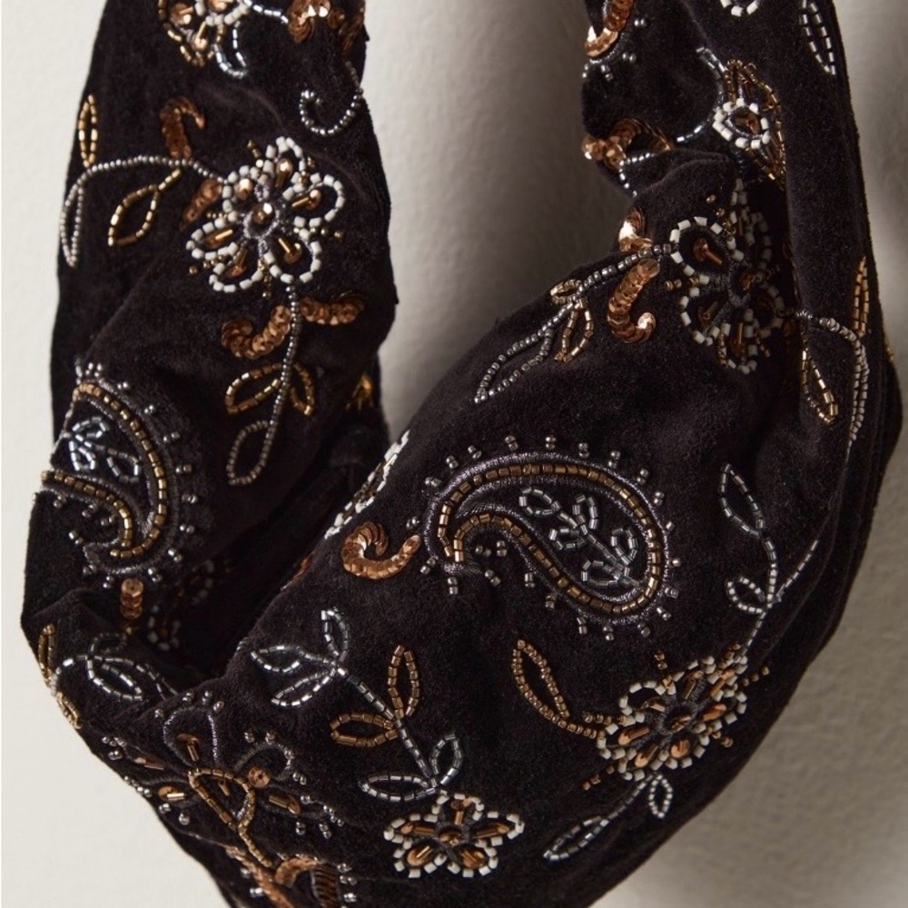 Free People Velvet Bag with Embroidery in Black. Brand new! - Picture 5 of 9